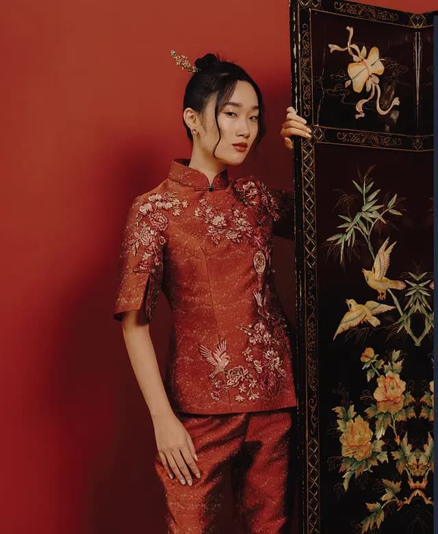 Peony Set wih Sleeves Image 1