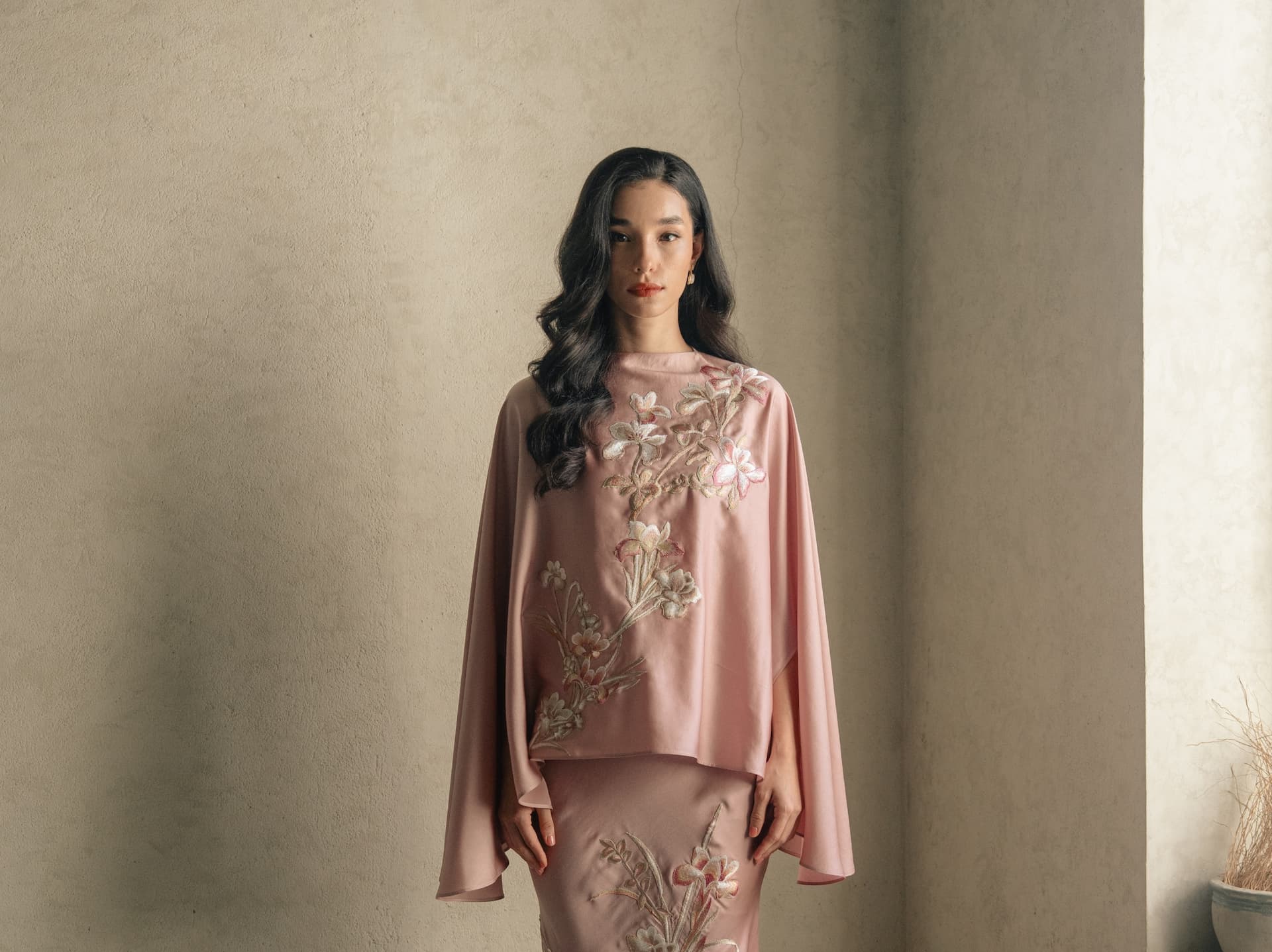 Calla Top Variant Image 237